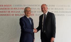 Österreichischer Wirtschaftsdelegierter Christoph Plank in der Handelskammer Bozen