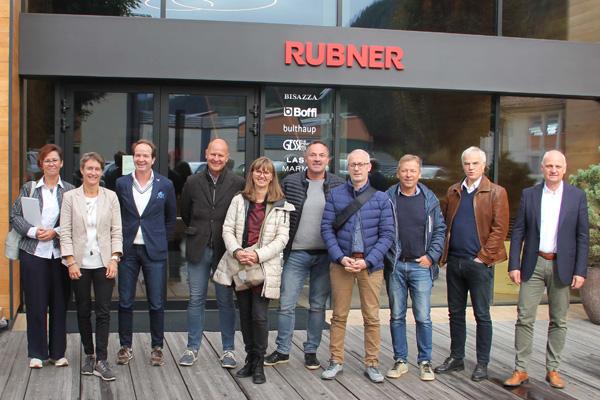 Kärntner Unternehmer/innen zu Besuch in Südtirol Kärntner Unternehmer/innen zu Besuch in Südtirol