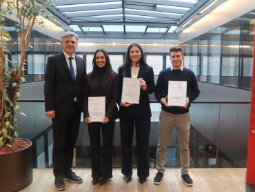 Abschlussarbeiten zur Südtiroler Wirtschaft Abschlussarbeiten zur Südtiroler Wirtschaft